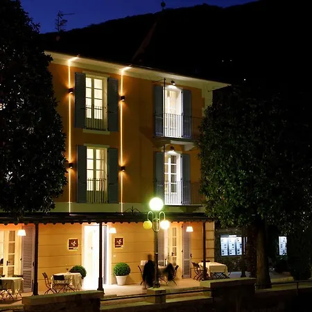 阿兰希奥马洛酒店 3* 卡尼洛瑞维拉