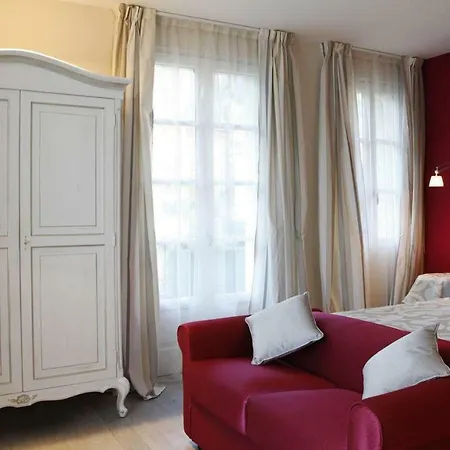 阿兰希奥马洛酒店 3* 卡尼洛瑞维拉